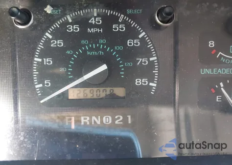 1993 Ford Econoline E350 Super Duty из США, поврежденный, VIN 1FBJS31H8PHB23128